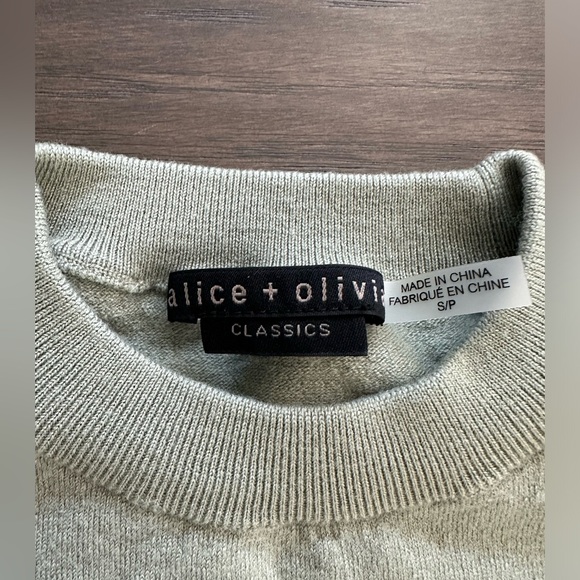 Alice and Olivia Classics light green sweater - Picture 2 of 5